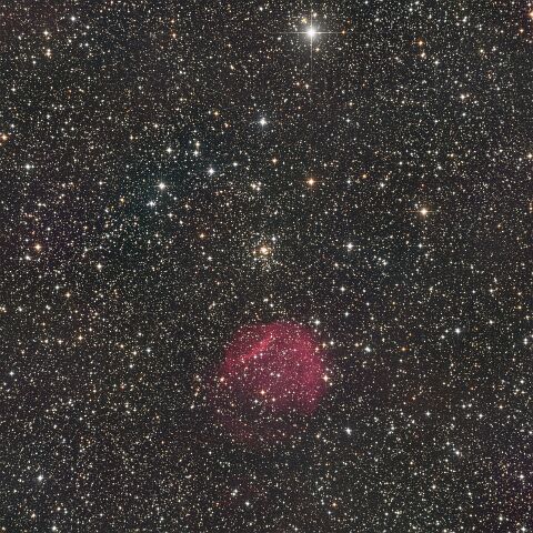 IC1857 (3) Offener Sternhaufen NGC 1857 mit dem Emissionsnebel SH2-227. Die Aufnahme entstand während des Optimierungsprozesses für die schwere, alte CCD-Kamera von SBIG....