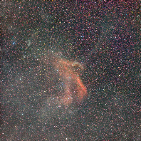 SH2-126 Diese Aufnahme machte ich zum Testen des Vintage-Objektivs Canon FD 50mm 1:1,4 SSC bei Zwischenblende f4,2. Ich hatte für den Test nur die ASI533MC-Pro frei,...